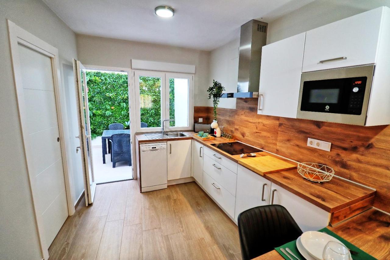 Apartamentos Mestre Аямонте Екстериор снимка